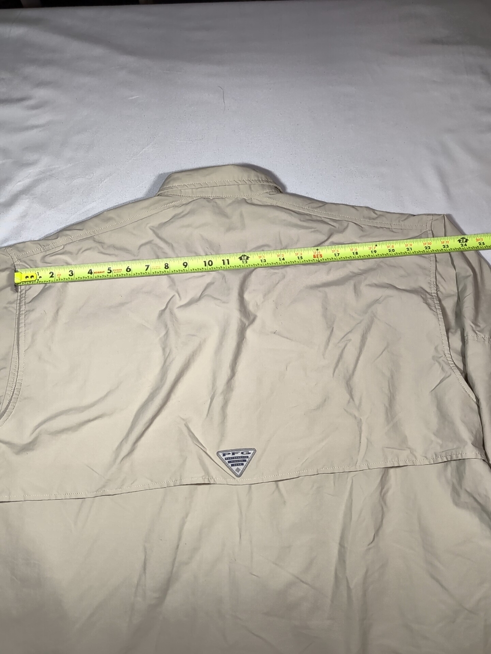 Columbia Men's Lightweight Button-Down Fishing Shirt - Khaki - Picture 9 of 9